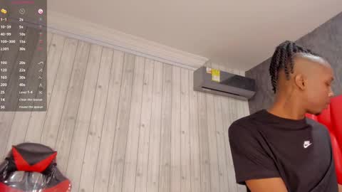 Dominicscott online show from 03/02/25, 12:11