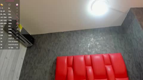 Snapshot of dominicsccott chatting on 01/13/26, 12:54 Dominicscott online show from 01/13/26, 12:54