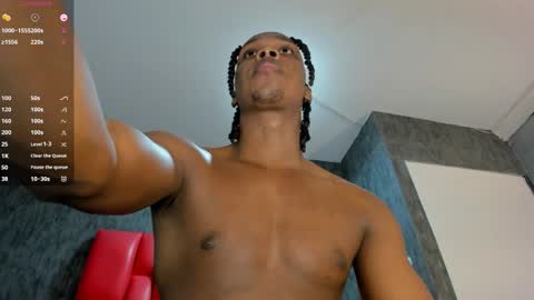 Snapshot of dominicsccott chatting on 02/23/26, 12:57 Dominicscott online show from 02/23/26, 12:57