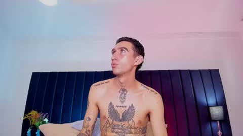 dominik_thompson777 online show from 10/10/25, 04:55