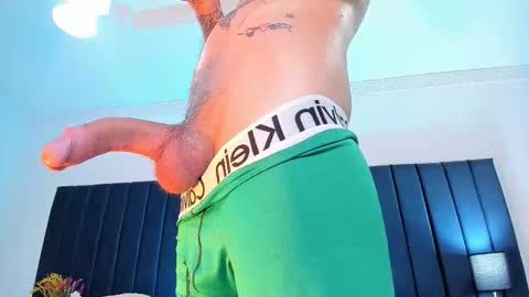 dominik_thompson777 online show from 10/11/25, 08:24