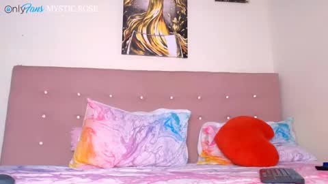   online show from 02/07/25, 10:29