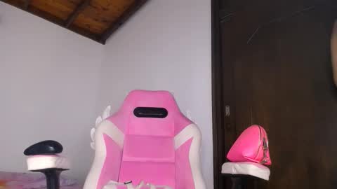   online show from 02/10/26, 02:26