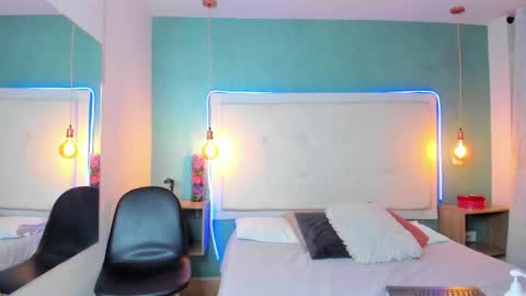 Snapshot of dominikdiaz chatting on 02/11/26, 08:58 dominik online show from 02/11/26, 08:58