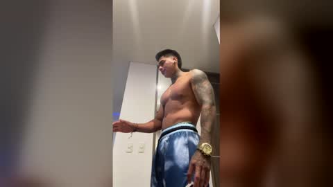 Only fans Ronnie col---InstaRonniecolleman  online show from 03/07/26, 01:24