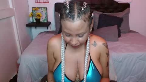  D O M I N K  online show from 11/16/25, 07:52