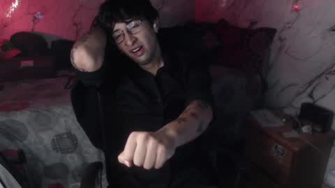 dominus_kane online show from 04/19/26, 04:34