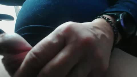 Snapshot of dominux1er chatting on 11/12/25, 03:51 Dominique online show from 11/12/25, 03:51