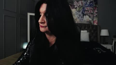 Dom Melisa online show from 10/21/25, 08:31