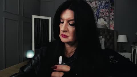 Dom Melisa online show from 10/22/25, 08:30