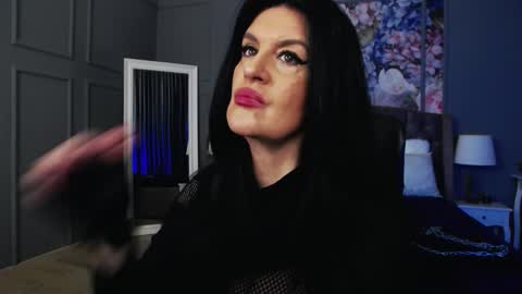 Dom Melisa online show from 12/22/25, 11:57