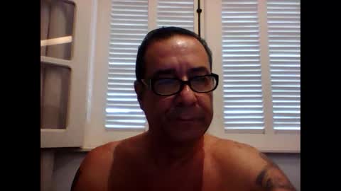 Dom Ruan CF online show from 09/21/25, 06:31