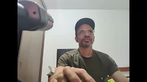 don__chi online show from 01/11/25, 04:48