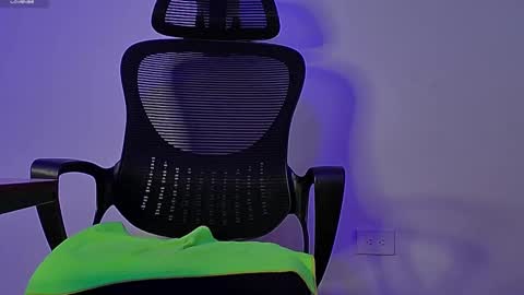 Donat Independent Model online show from 03/03/25, 04:56