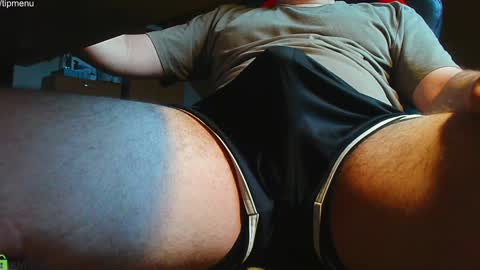 Snapshot of dondematteo chatting on 12/27/24, 09:06 TheCleaner online show from 12/27/24, 09:06