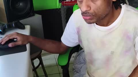 dondiego5511 online show from 04/13/26, 06:46