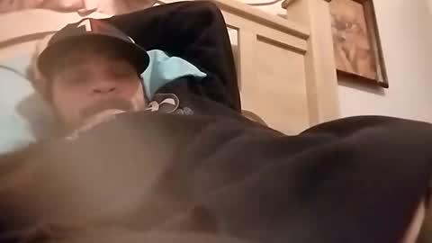 donglish718856 online show from 12/15/25, 02:27