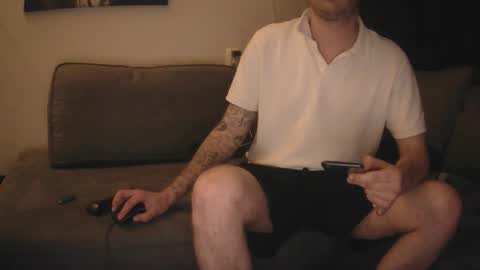 Snapshot of donn053 chatting on 05/16/26, 12:07 Papi online show from 05/16/26, 12:07