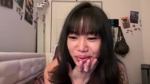 D2Creamy online show from 01/22/25, 10:59