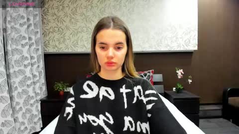 Donna On GMT2 Mon-Fri 3-9 AM online show from 12/24/24, 11:55