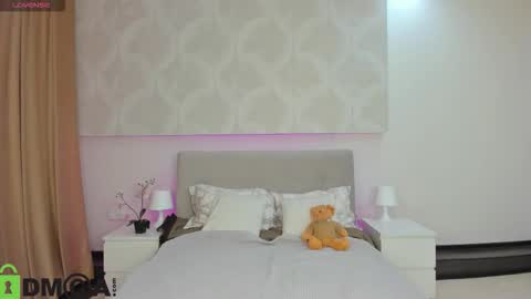 Donna On GMT2 Mon-Fri 3-9 AM online show from 02/18/26, 11:55