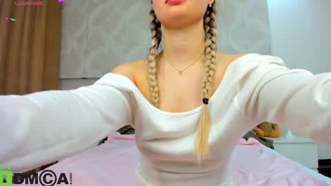 Donna On GMT2 Mon-Fri 3-9 AM online show from 04/09/26, 11:10