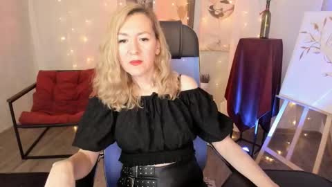 Donna online show from 02/03/26, 02:53