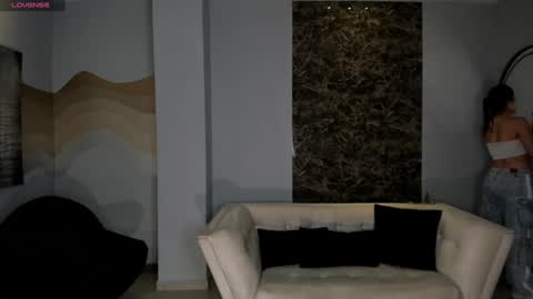  Donna Stonne  online show from 12/29/24, 06:05