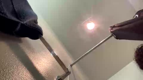 Snapshot of donnie206 chatting on 11/08/25, 09:24 donnie206 online show from 11/08/25, 09:24