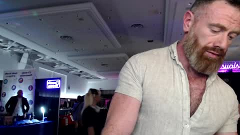 Donny online show from 02/01/25, 02:47