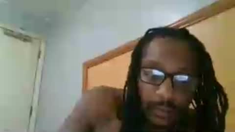 dom online show from 07/03/26, 06:47