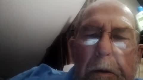 Snapshot of donster882206 chatting on 06/11/26, 08:12 donster882206 online show from 06/11/26, 08:12