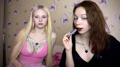 Snapshot of dontoke_ chatting on 12/12/24, 03:48 Nicole online show from 12/12/24, 03:48