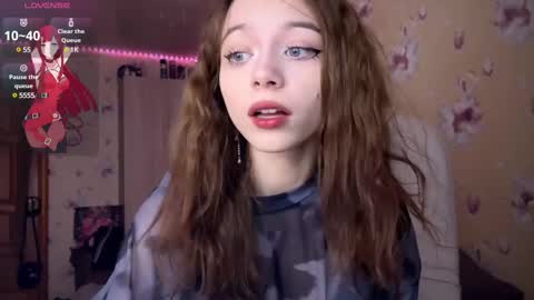 Snapshot of dontoke_ chatting on 03/10/25, 02:59 Nicole online show from 03/10/25, 02:59