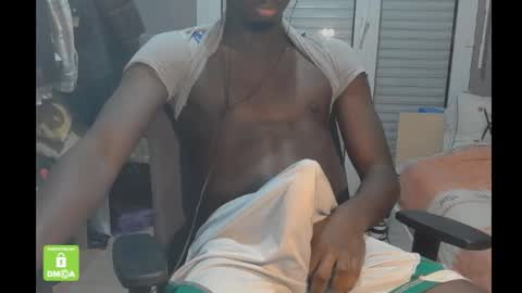 doomdrag3 online show from 11/22/25, 12:42