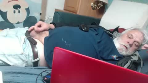 cummingdoouug online show from 02/14/25, 09:03