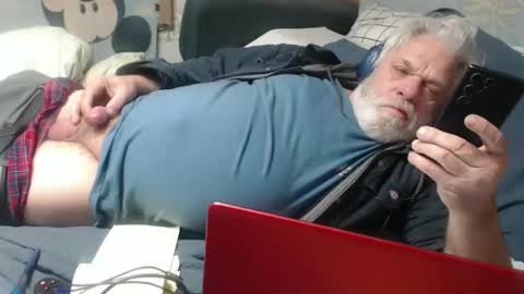 cummingdoouug online show from 01/11/26, 02:11