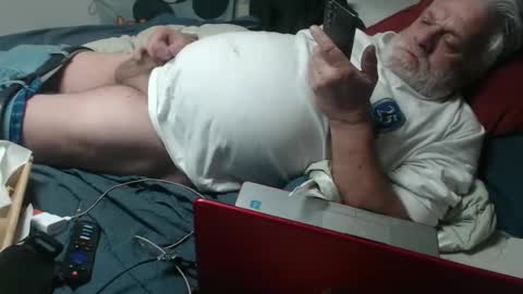 cummingdoouug online show from 04/11/26, 02:10