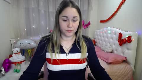 Snapshot of dorasuun chatting on 02/22/25, 02:08 dorasuun online show from 02/22/25, 02:08