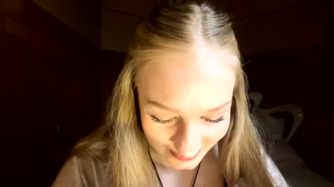 Anika online show from 04/20/26, 09:38