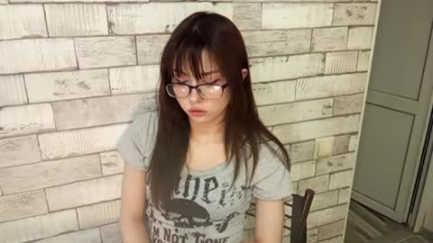 Snapshot of doretharuschak chatting on 04/28/26, 11:04 Aimi online show from 04/28/26, 11:04
