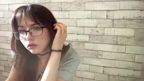 Snapshot of doretharuschak chatting on 05/11/26, 02:45 Aimi online show from 05/11/26, 02:45