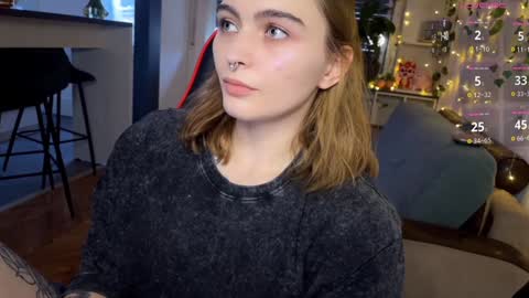 Alice online show from 01/25/25, 03:20