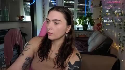 Alice online show from 11/03/25, 07:20