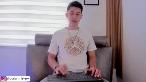 dorian_mystery online show from 03/07/26, 03:20