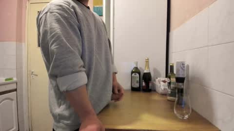 menu  below online show from 03/14/26, 01:12