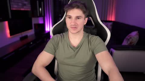 Dorian Reyes online show from 01/21/25, 02:00