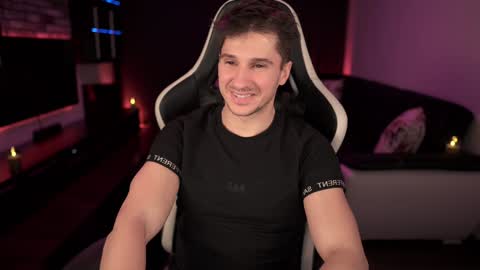 Dorian Reyes online show from 01/24/25, 03:32