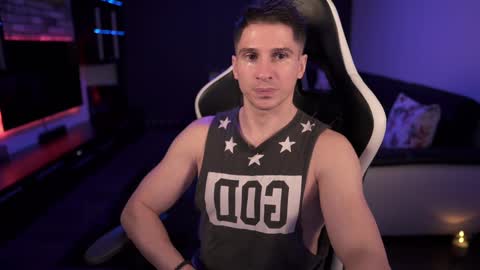 Dorian Reyes online show from 01/26/25, 03:27