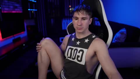 Dorian Reyes online show from 02/09/25, 03:32